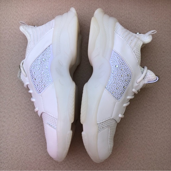 Madden NYC By Steve Madden White Athletic Rhinestone Bling Sneakers 6 (8.5) - Picture 5 of 16